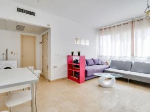 Central Contemporary near Hilton Beach