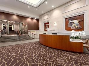 Auberge Vancouver Hotel