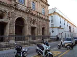 Cozy 1br Apt Recently Renovated in City Centre