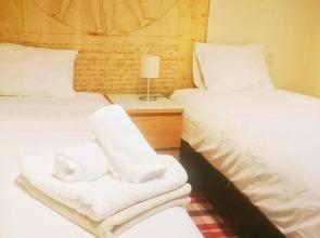 Apartamento ARTE, centro oviedo, wiffi, parking