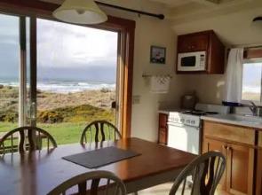 Windermere On The Beach