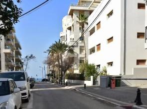 On Gordon Beach-Luxury- Stay at my Place