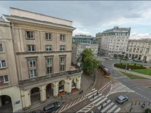 P&O Plac Zbawiciela 1