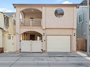 1737 S Pacific 2 Bedroom Home by Redawning