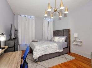 Spacious Upper East Side Studio