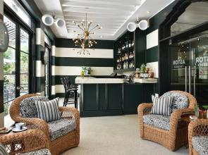 Roami at Hotel Astor