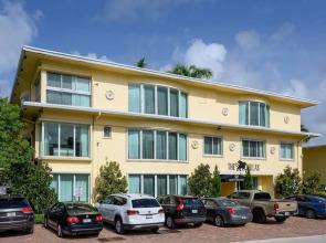 1ivd2026 1 Bedroom Hotel Room