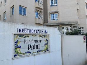 Sunny apartment in Albir el Point