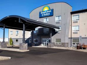 Days Inn & Suites by Wyndham Yorkton