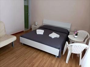 Mezzocannone Terminal Center