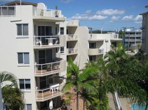 Burlington Holiday Apartments