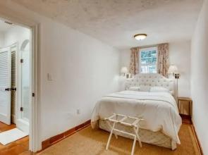 Villa Blanca 4bd 3.5ba Private Pool and Parking