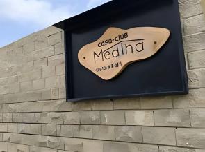 Apartamento cerca a la playa Punta Roca