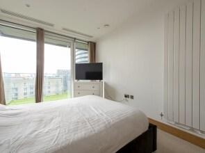 Luxury Apartment - City of London - Sleeps 4