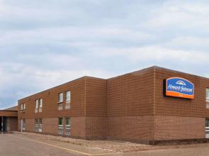 Howard Johnson by Wyndham Melville