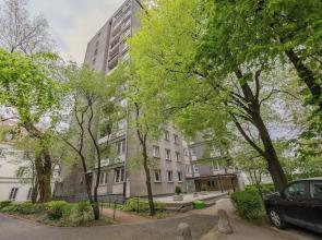 Studio Near Ogród Saski by Renters