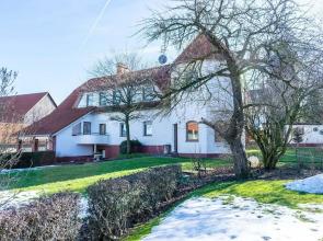 Quaint Apartment in Eimelrod near Lake & Water Sports