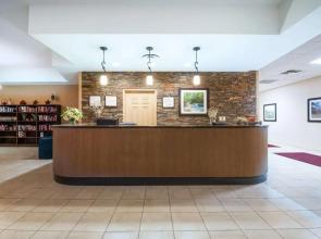 Ramada by Wyndham Williston Airport