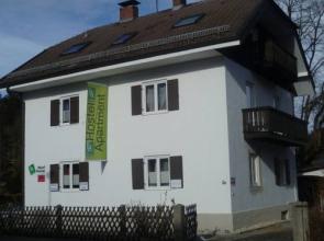 House L.A. Apartments