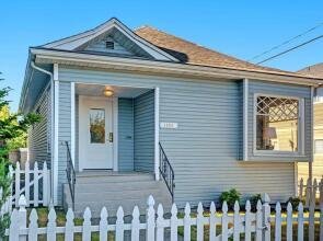Queen Anne Bungalow