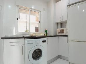 Apartamento de 2 Habitaciones en Puerta del Angel AZ1B