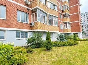 EasyRent on 110 Alexander Kudashev Street