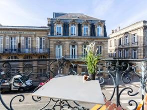 Typical Bordeaux Apartment