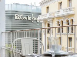 Charming Goya Luxury