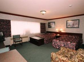 Robsonstrasse Hotel and Suites