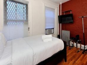 440 W 45Th #3E. 170 - 2 Br Apts