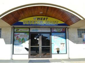 West Plaza Hotel Desekel