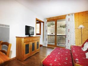 Apartment in Orcieres With Heated Pool