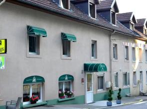 Hotel Le Sire De Joux