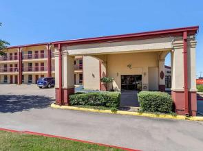 Knights Inn College Station