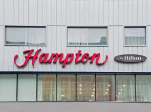 Hampton by Hilton London Gatwick Airport