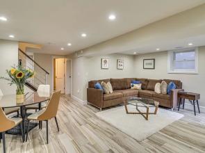 Walk to Hudson River Parks: Recently Renovated Apt