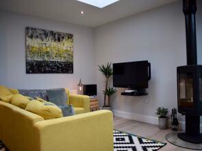 3 Bedroom Townhouse in Dublin 4 Sleeps 6