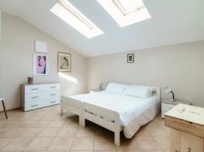 Grape Attic 72 on Lake Como - By House Of Travelers