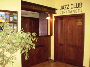 U Stare Pani - At the Old Lady Hotel