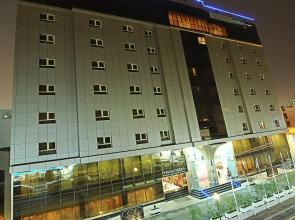 Corp Executive Hotel Doha Suites