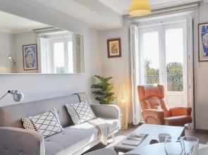 LEEWAYS APARTMENT VII in ALCALÁ 99