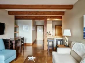 Whiskey Landing #211 Ocean's Edge by Natural Elements Vacation Rentals