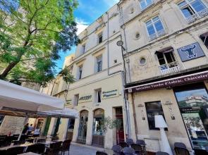 Cute Apartment in Heart of City