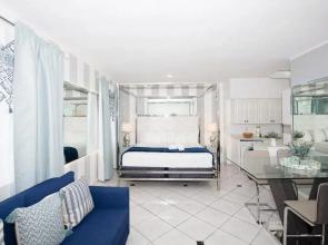 Collins Beach Apartments