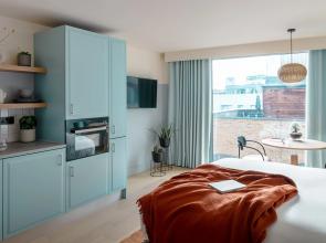 Bermonds Locke, Tower Bridge