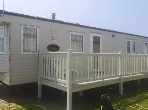 Lovely 3-bed Caravan in Skegness