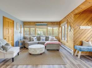 Amazing Rocky Point Retreat Overlooking the Sound!