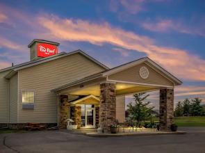 Red Roof Inn Charlestown