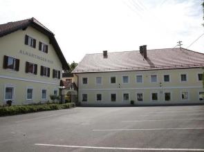 Hotel Alhartinger Hof