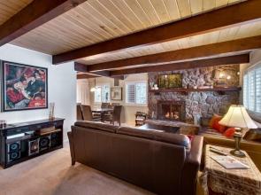 3710 Needle Peak Road